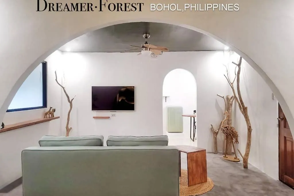 The Forest House Tangnan 0*,  Philippines